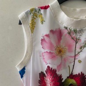 Ted Baker London Top. Size 0. Berry Sunday Flower Pattern